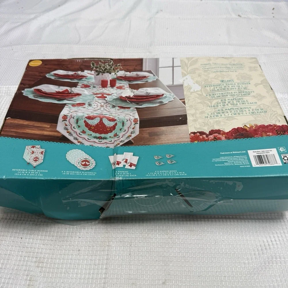 New The Pioneer Woman Mazie Bird Reversible 13 Pieces Holiday Table Linens Set *